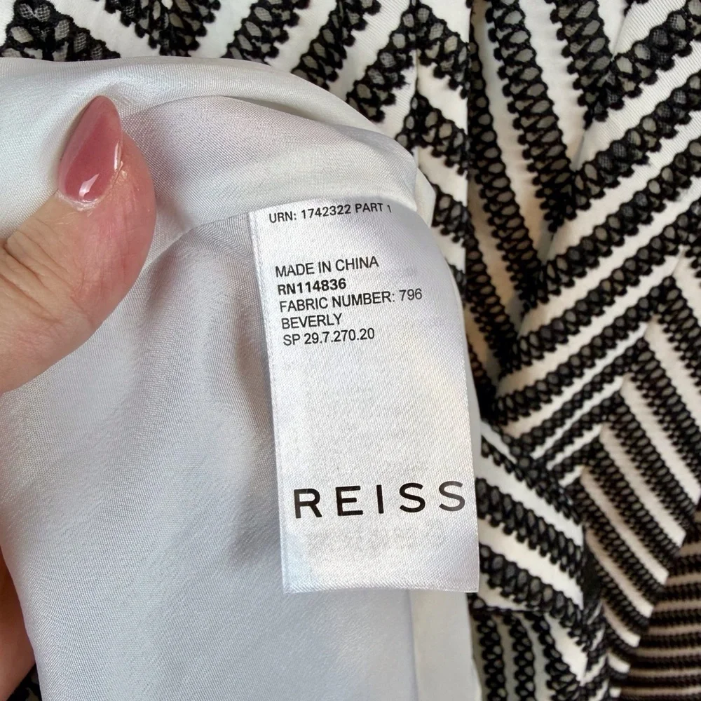 REISS Beverly Fit & Flare Dress in Black and White Size 4.
